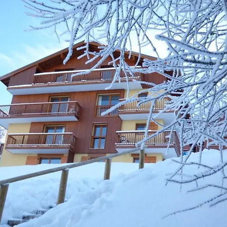Magnifique T3 Renove 4-6 Pers Avec Terrasse, Pied Des Pistes, Wifi Gratuit, Equipements Complets - Fr-1-265-165 Apartment *